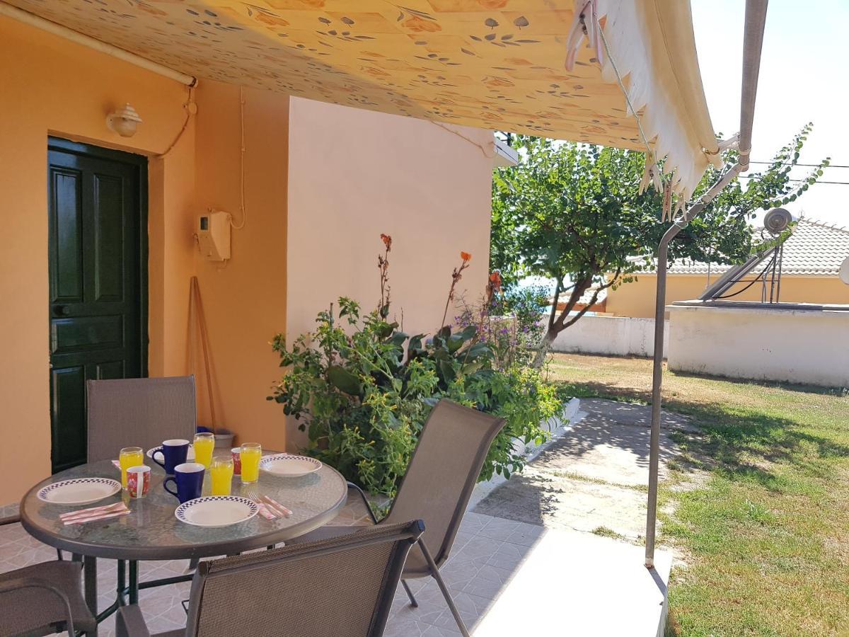 Nafsika Apartments Agios Georgios Pagon Bagian luar foto